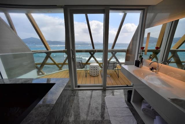 Ocean View Loft Suite, No Smoking