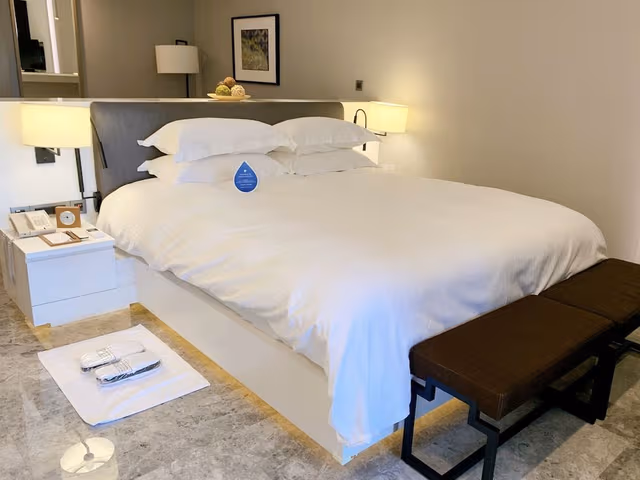 Seashore Honeymoon Suite