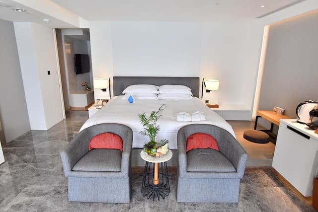 Ocean View Loft Suite, No Smoking