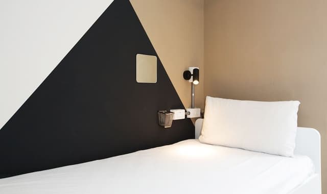Male Dormitory - Twin Bed
