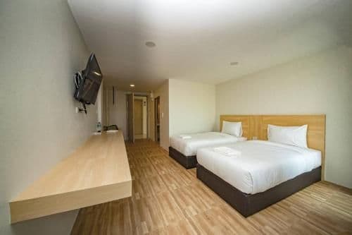 Deluxe Twin Room
