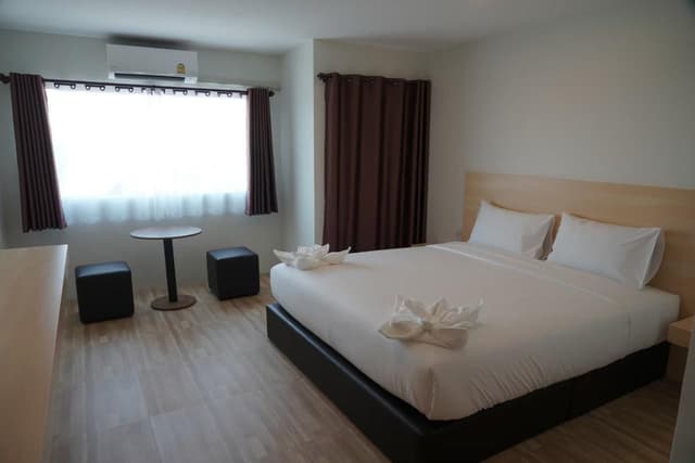 King Room with Patio