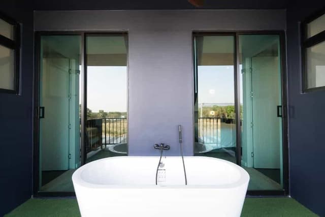 Family Room With Bathtub