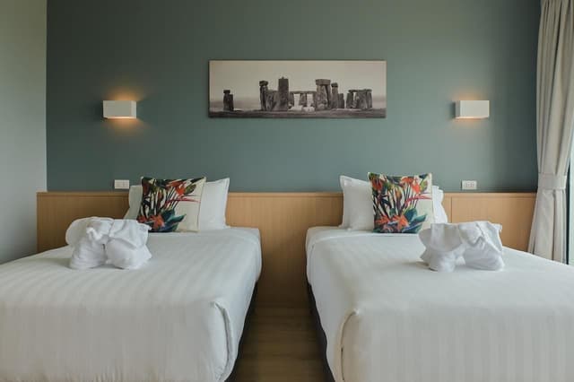 Deluxe Twin Room