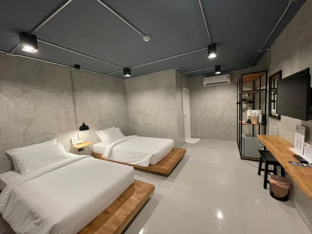 Standard Twin Beds