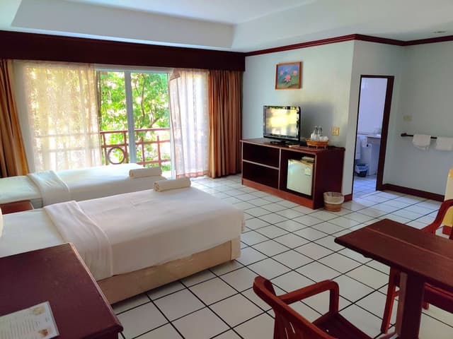 VIP Room Twin Bed