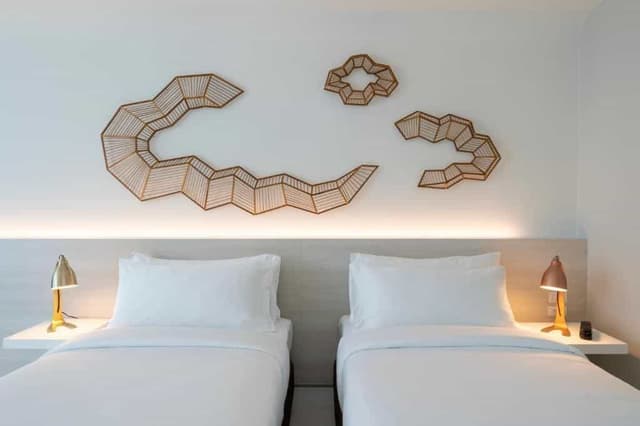 Deluxe Twin Room