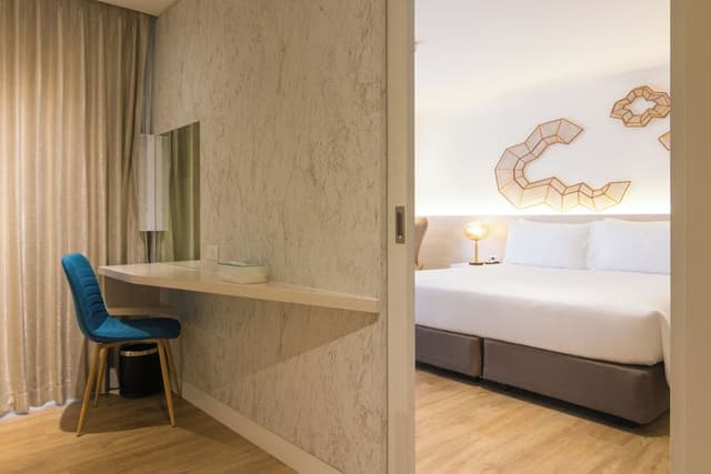 Executive Suite