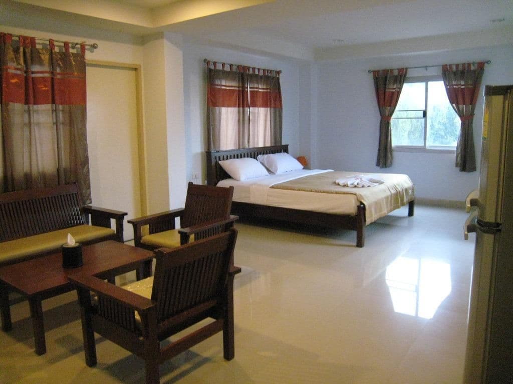 Pakchong Hotel