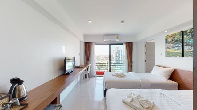 Deluxe Triple Room