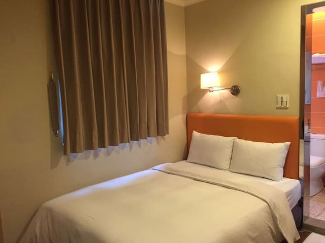Basic Single Room