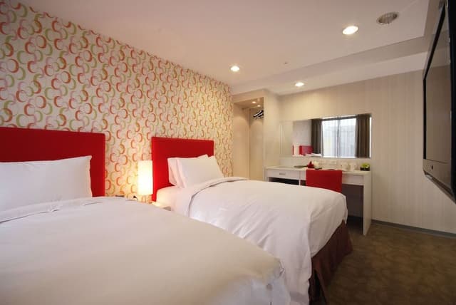 Elite Twin Room
