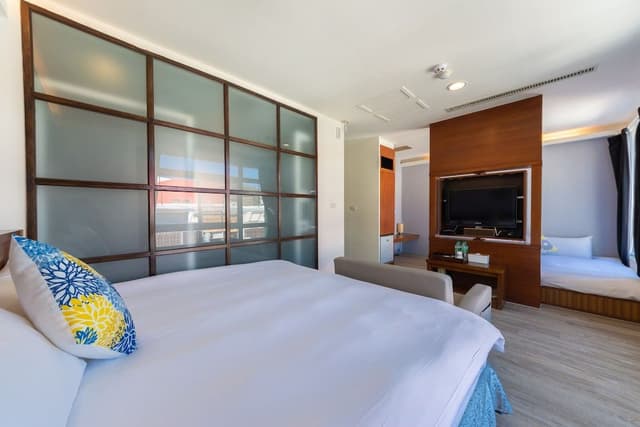 Classic Quadruple Room