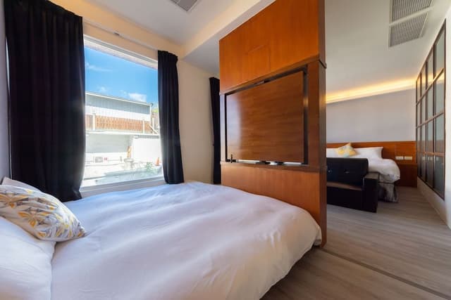 Classic Quadruple Room