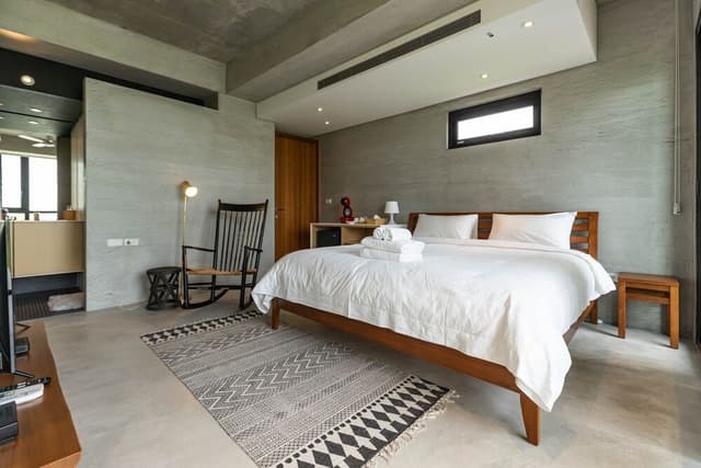 Double Room (201)