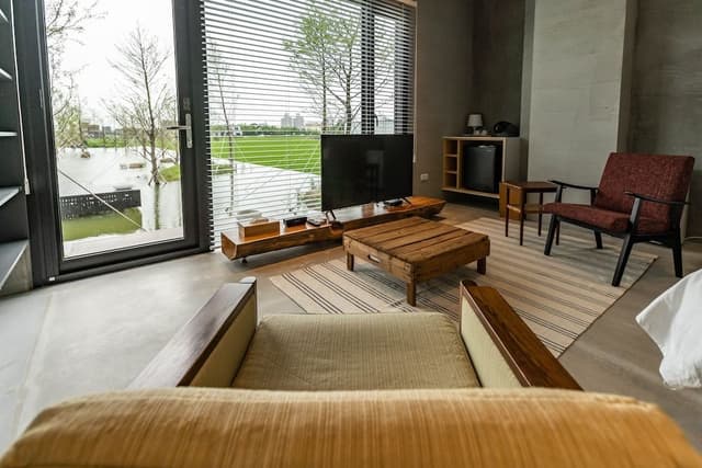 Double Room (101)