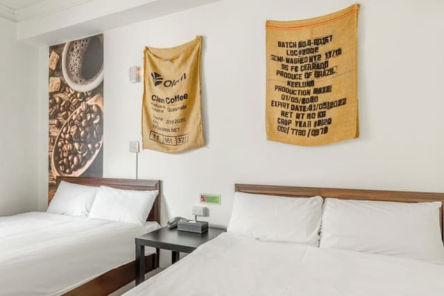 Classic Quadruple Room