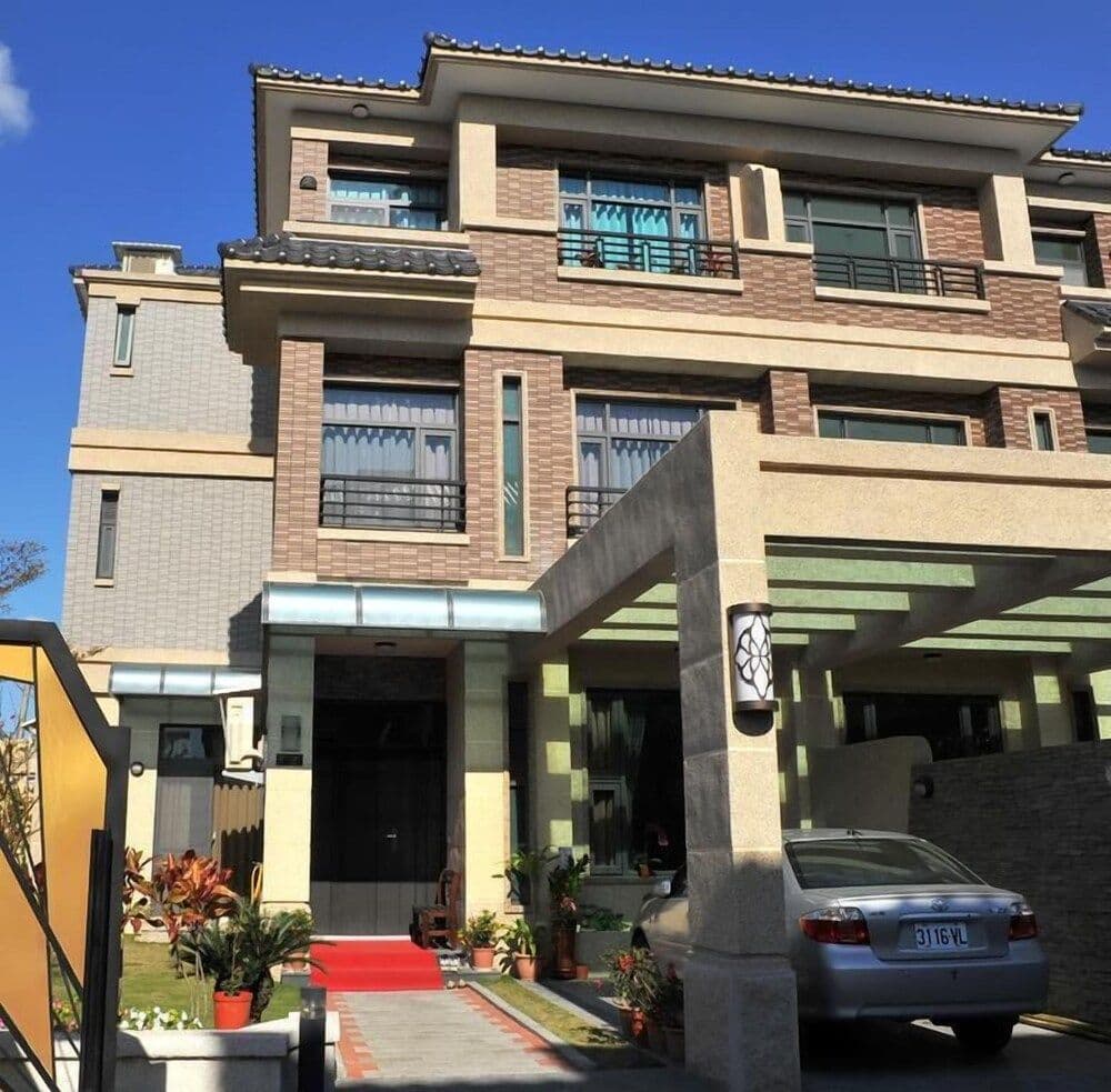 Yuli Rainbow Bridge Bed & Breakfast Yuli Rainbow Bridge Bed & Breakfast