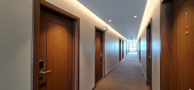 King Room