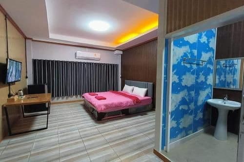 Standard King Room