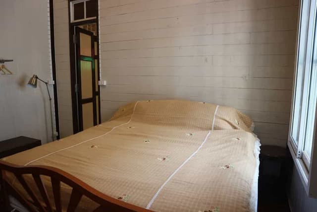 Luxury Room (Luang Phisit Kraiyakorn Building)