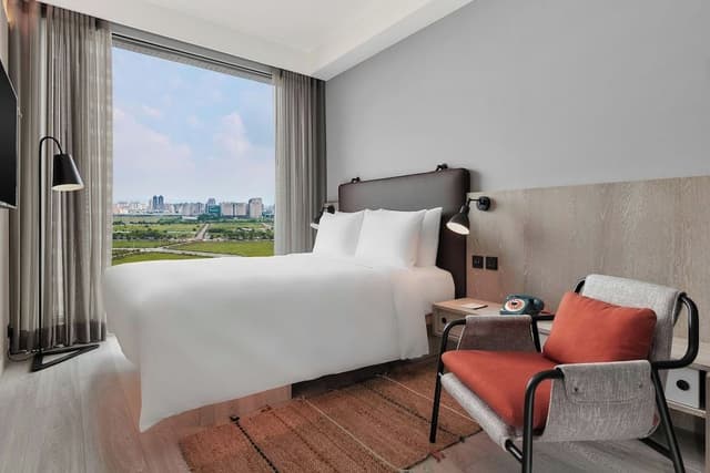 Standard Room, 1 Queen Bed