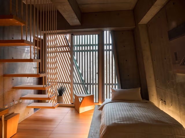 Signature Loft, 2 Twin Beds