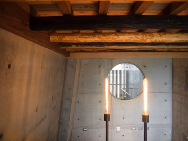 Signature Loft, 2 Twin Beds