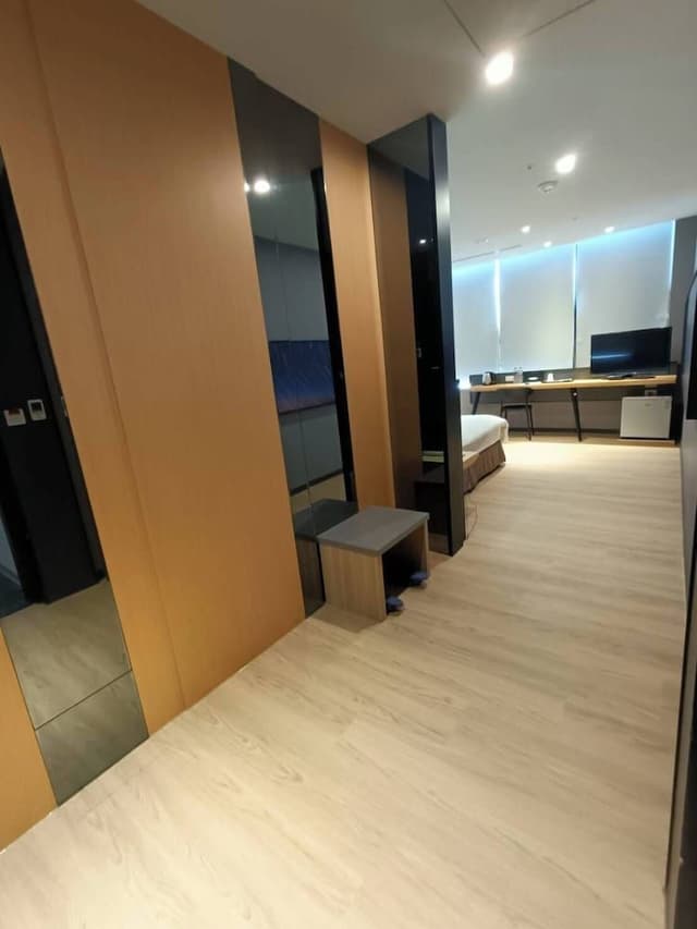 Superior Double Room, City View