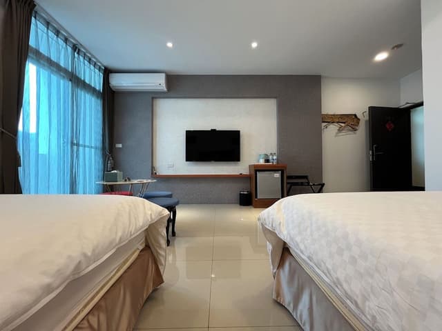 Standard Quadruple Room