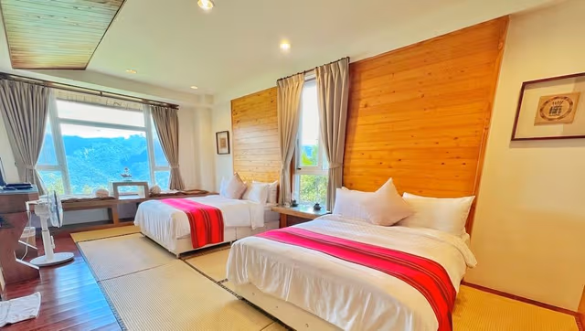 Classic Quadruple Room, 1 Bedroom, Mountain View, Mountainside