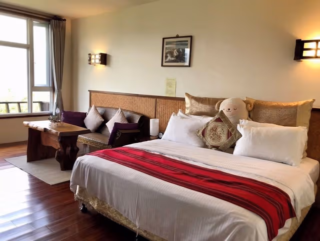 Deluxe Double Room, Mountain View (Fall)