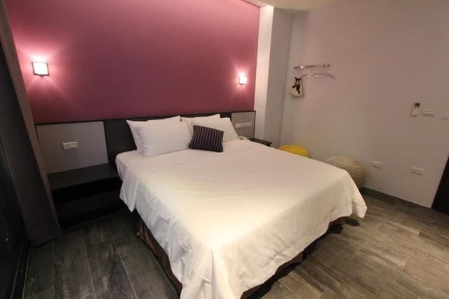 Double Room, 1 King Bed, Balcony, Sea View