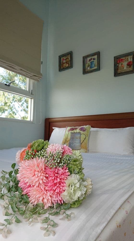 Double Room, Mountain View