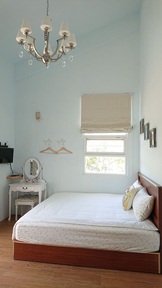 Double Room, Mountain View
