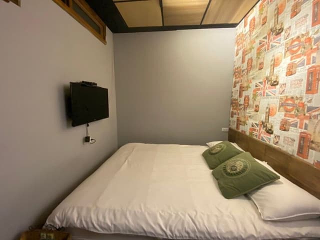 Standard Double Room, Private Bathroom (301)