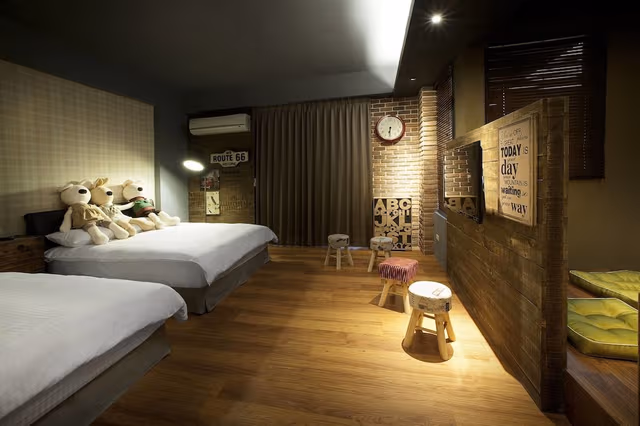Basic Suite, 2 Double Beds