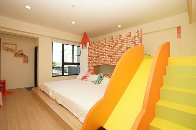 Family Quadruple Room (201)