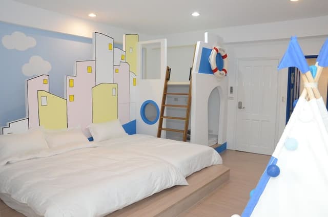 Superior Triple Room (301)