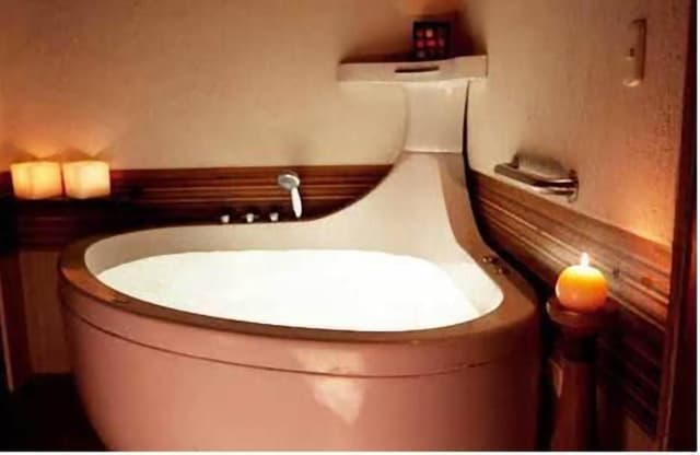 Suite with River View