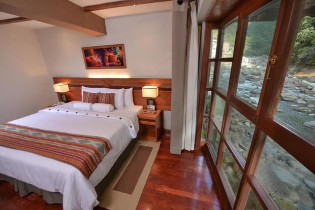 Superior King or Twin Room with River View
