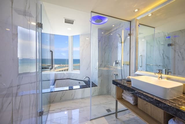 Classic Quadruple Room