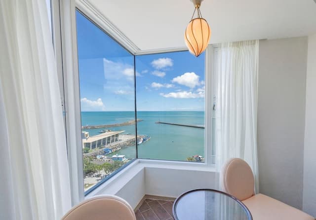 Classic Quadruple Room, Ocean View