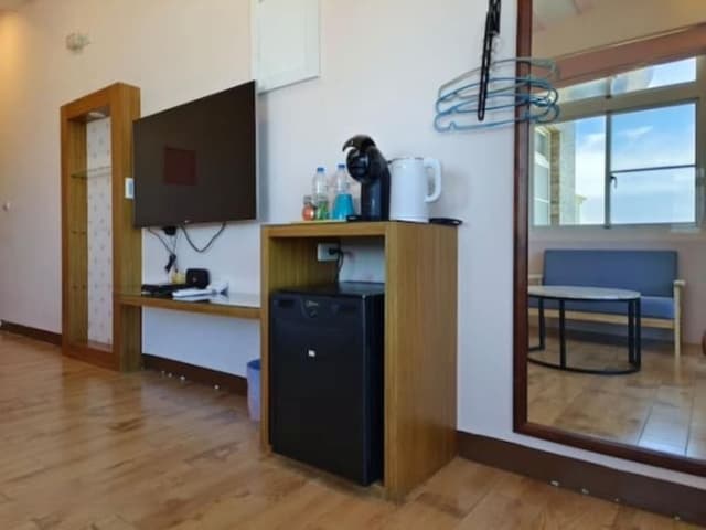 Double Room with Side Sea View and Balcony