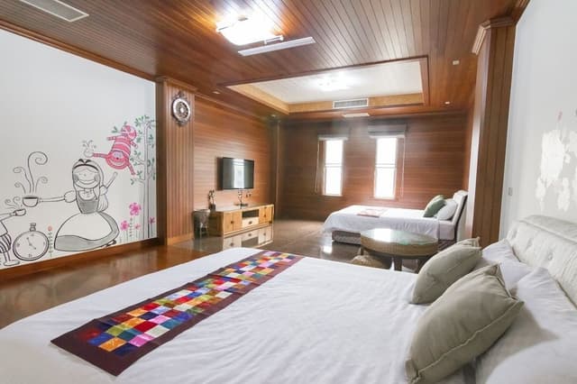 Luxury Quadruple Room, Multiple Beds