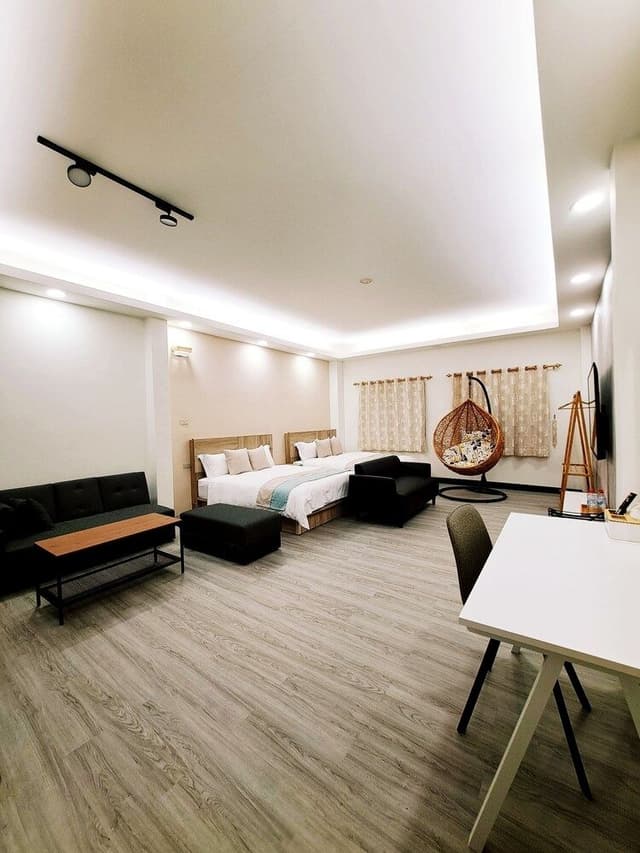 Economy House