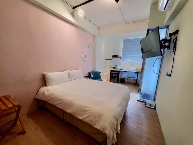 Standard Double Room (Local Resident Only)
