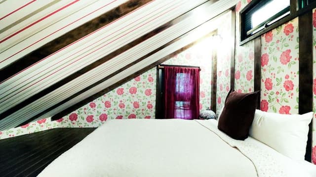 Annex 2-3 Guests Room