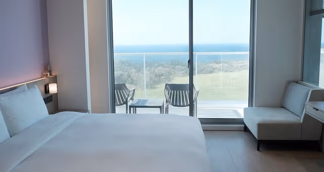 Superior Double Room, Balcony, Sea View (108.109)