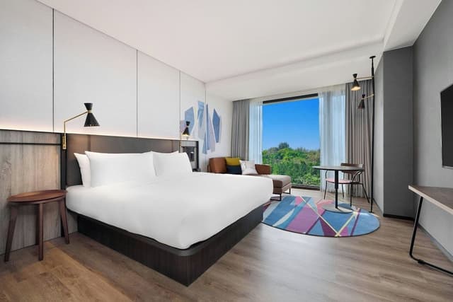 aloft, Room, 1 King Bed, Garden View